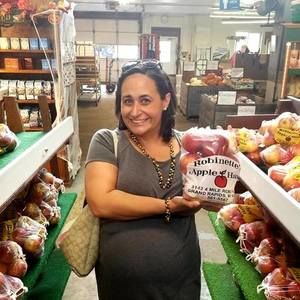 Meet your Posher, Lauren